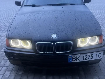 Авто BMW 3 Серия 1996 № 8789664