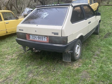 Авто ВАЗ 2108 1992 № 8789795