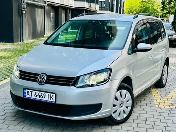 Авто Volkswagen Touran 2014 № 8789814
