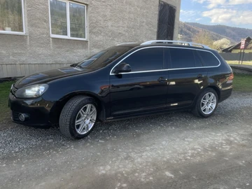 Авто Volkswagen Golf 2010 № 8789873