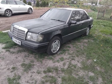 Авто Mercedes E Серия 1992 № 8789892
