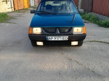 Авто ЗАЗ Таврия 2001 № 8789905