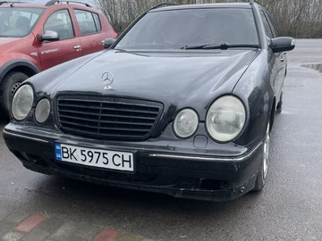 Авто Mercedes E Серия 2001 № 8789912