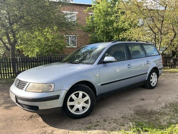 Авто Volkswagen Passat Hatchback 2000 № 8789929