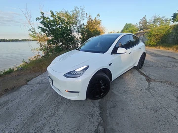 Авто Tesla Roadster 2020 № 8790076