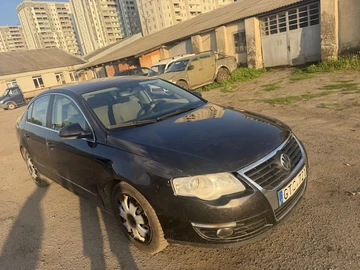 Авто Volkswagen Passat Sedan 2004 № 8790144