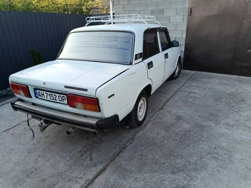 Авто ВАЗ 2105 1990 № 8790259