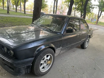 Авто BMW 3 Серия 1983 № 8790286