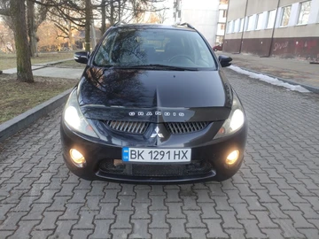 Авто Mitsubishi Grandis 2005 № 8790417