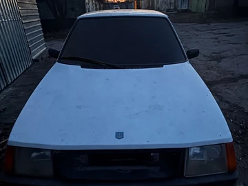 Авто ЗАЗ 1102 1992 № 8790555