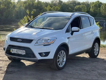 Авто Ford Kuga 2012 № 8790596