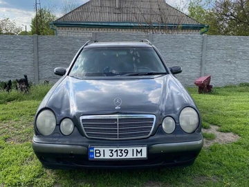 Авто Mercedes 220 2001 № 8790614