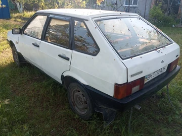 Авто ВАЗ 2109 1992 № 8790693