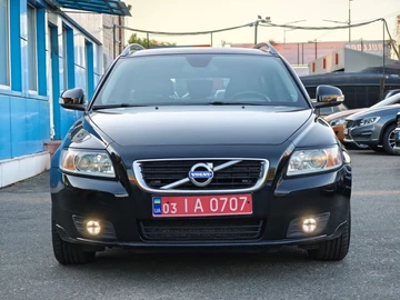 Авто Volvo V50 2012 № 8790716