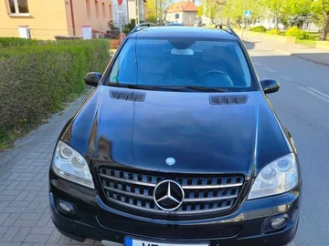 Авто Mercedes Ml Серия 2007 № 8790735