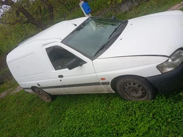 Авто Ford Escort 1996 № 8790784