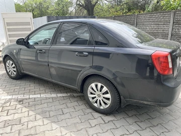 Авто Chevrolet Lacetti 2004 № 8790880
