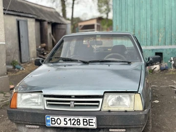 Авто ВАЗ 21099 1992 № 8790911