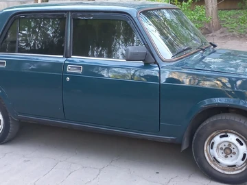 Авто ВАЗ 2107 2004 № 8791165