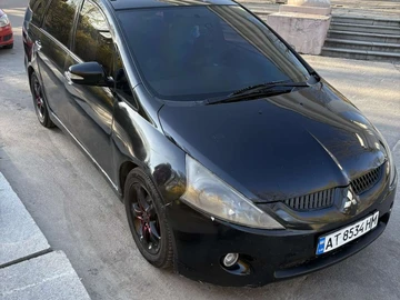 Авто Mitsubishi Grandis 2006 № 8791170