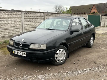 Авто Opel Vectra 1992 № 8791384