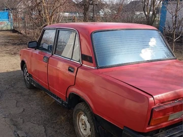 Авто ВАЗ 2107 1984 № 8791389