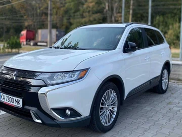 Авто Mitsubishi Outlander 2019 № 8791742
