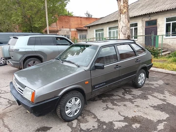 Авто ВАЗ 2109 1992 № 8791745