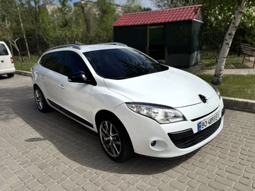 Авто Renault Megane 2010 № 8791757