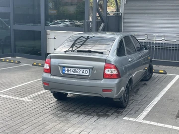 Авто ВАЗ 2172 Priora 2011 № 8791785