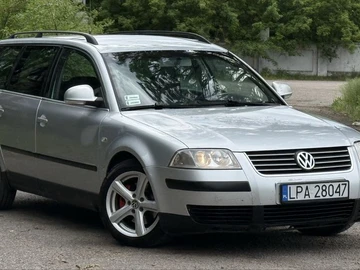 Авто Volkswagen Passat Hatchback 2003 № 8791901