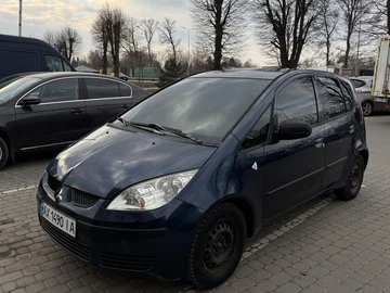 Авто Mitsubishi Colt 2005 № 8791910