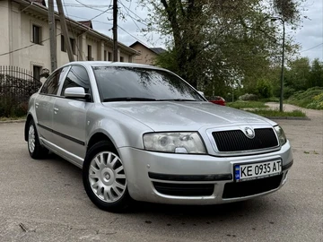 Авто Skoda Superb 2004 № 8791964