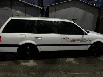Авто Volkswagen Passat Variant 1996 № 8792077
