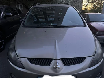 Авто Mitsubishi Grandis 2007 № 8792083
