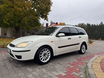 Авто Ford Capri 2003 № 8792262