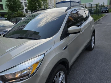 Авто Ford Escape 2017 № 8792300