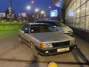 Авто Audi 100 1986 № 8792310