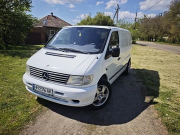 Авто Mercedes 220 2000 № 8792333