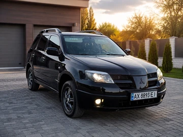 Авто Mitsubishi Outlander 2004 № 8792364