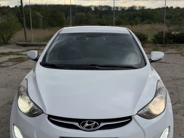 Авто Hyundai Elantra 2013 № 8792510