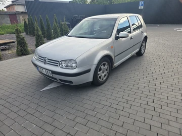 Авто Volkswagen Golf 2002 № 8792601
