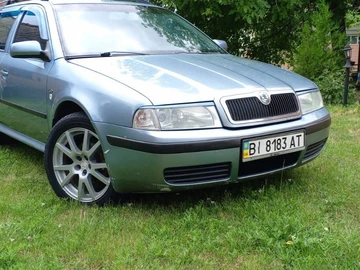 Авто Skoda Octavia 2002 № 8792603