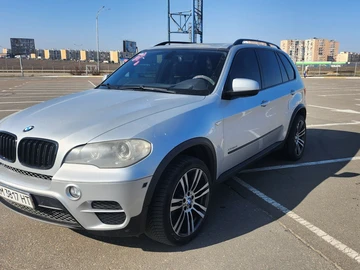 Авто BMW 5 Серия 2011 № 8792732