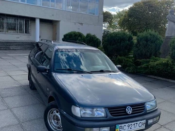 Авто Volkswagen Passat Variant 1998 № 8792810