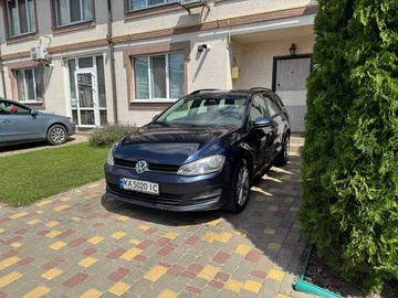 Авто Volkswagen Golf 2013 № 8792847
