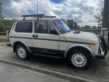 Авто ВАЗ 2121 1997 № 8792957