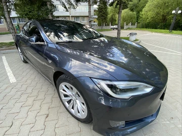 Авто Tesla Model S 2017 № 8793012