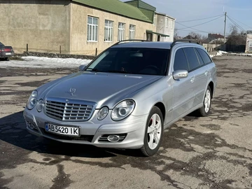 Авто Mercedes 220 2004 № 8793160