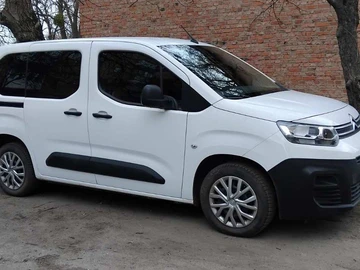 Авто Citroen Berlingo 2021 № 8793401